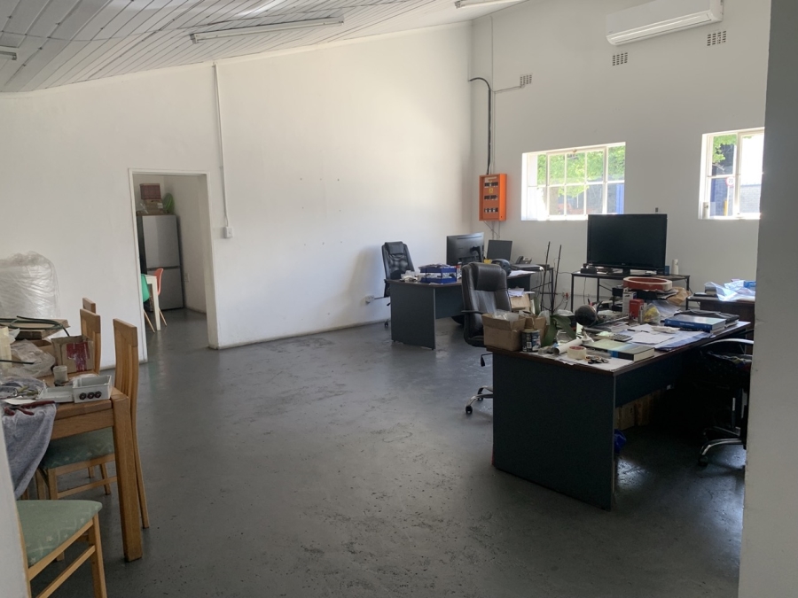 To Let commercial Property for Rent in Dal Josafat Western Cape
